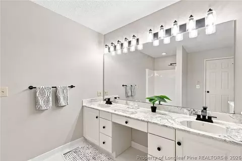Bath - 965 Monticello Dr, Pinehurst, NC 28374 photo 2 of 7