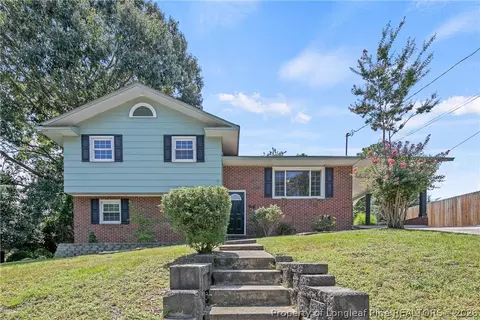 1440 Marlborough Rd, Fayetteville, NC 28304