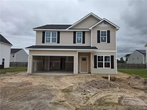 533 Open Range Rd, Spring Lake, NC 28390