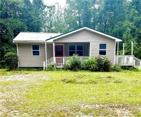 2499 Bay Forest Dr, Eastover, NC 28312