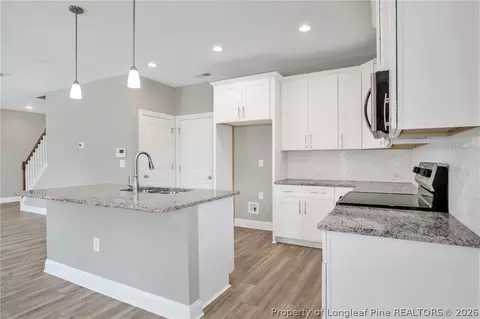 Kitchen - 44 Princelet Pt, Cameron, NC 28326 photo 3 of 4