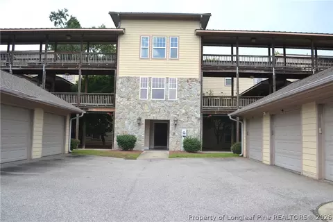 1116 Bluffside Dr #104, Fayetteville, NC 28312