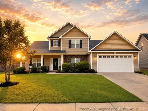 1528 Vandenberg Dr, Fayetteville, NC 28312