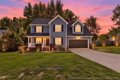 4129 Batesburg Dr, Hope Mills, NC 28348