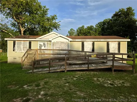 7213 Bronstein Dr, Parkton, NC 28371