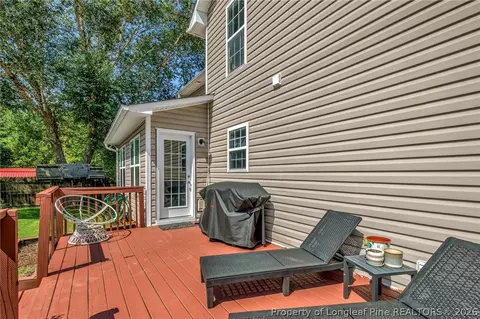 Exterior - 10 Rolling Stone Ct, Sanford, NC 27332 photo 3 of 6