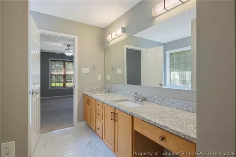 Bath - 112 Nesting Ln, Raeford, NC 28376 photo 3 of 6
