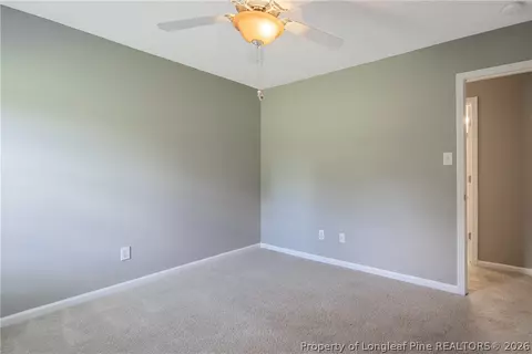 Bedroom - 112 Nesting Ln, Raeford, NC 28376 photo 5 of 12