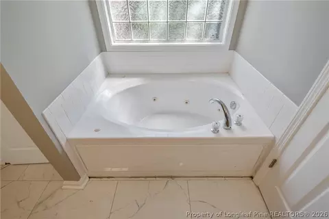 Bath - 112 Nesting Ln, Raeford, NC 28376 photo 4 of 6