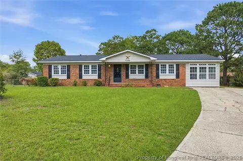 4384 Spinel Dr, Fayetteville, NC 28311