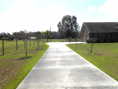 Exterior - 644 Lamb Rd, Lumberton, NC 28358 photo 2 of 11