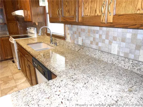 Kitchen - 644 Lamb Rd, Lumberton, NC 28358 photo 4 of 4