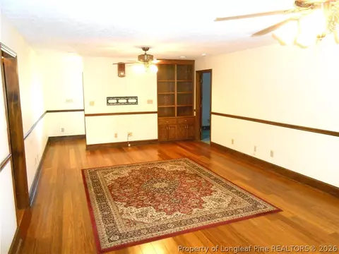 Living - 644 Lamb Rd, Lumberton, NC 28358 photo 1 of 3