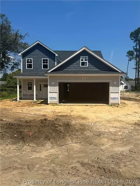 236 Prince Charles Dr, Fayetteville, NC 28311