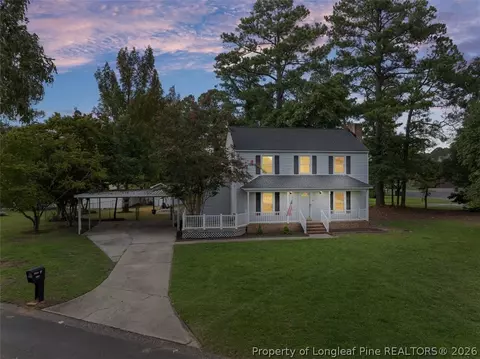 5800 Valhalla Ct, Fayetteville, NC 28304