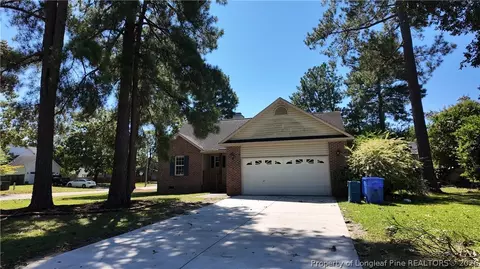 7601 Galena Rd, Fayetteville, NC 28314