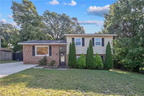 6602 Winthrop Dr, Fayetteville, NC 28311