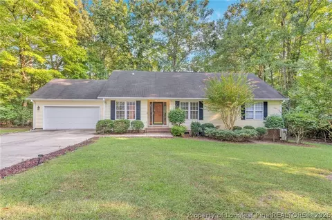 5122 Pheasant Ln, Sanford, NC 27332