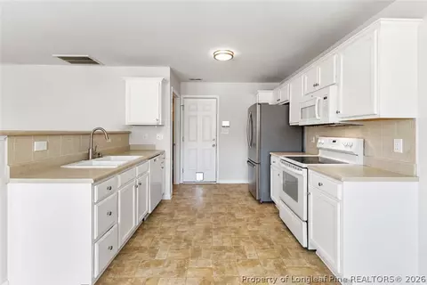 Kitchen - 120 Turkey Oak Cir, Bunnlevel, NC 28323 photo 1 of 2