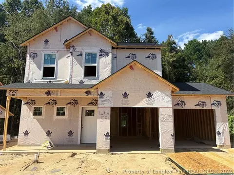 2628 Cameron Woods Ln, Fayetteville, NC 28306