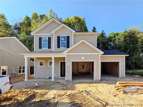 2628 Cameron Woods Ln, Fayetteville, NC 28306
