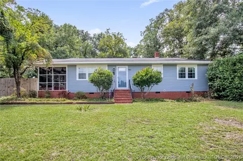 1923 Mcgougan Rd, Fayetteville, NC 28303