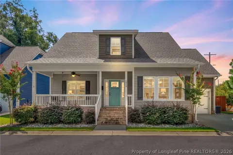 825 Mandolin Ct, Fayetteville, NC 28305
