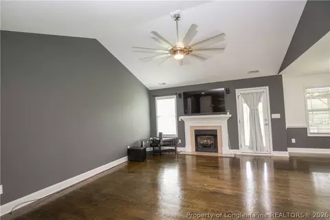 Living - 74 Jaylin Oaks Dr, Spring Lake, NC 28390 photo 3 of 5