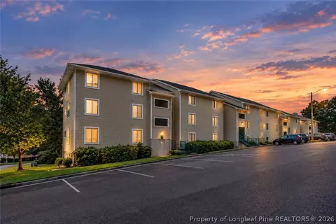 3385 Galleria Dr #1, Fayetteville, NC 28303
