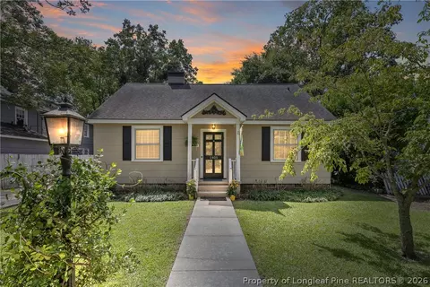 1405 Morgan Ln, Fayetteville, NC 28305