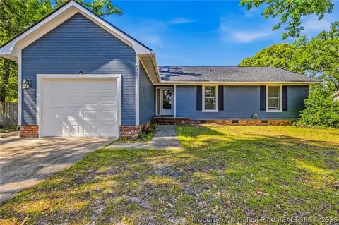 7220 Clear Spring Dr, Fayetteville, NC 28314