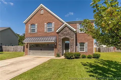 1430 Vandenberg Dr, Fayetteville, NC 28312