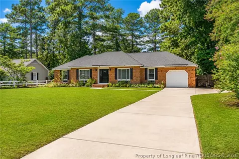 1060 Strickland Bridge Rd, Fayetteville, NC 28304