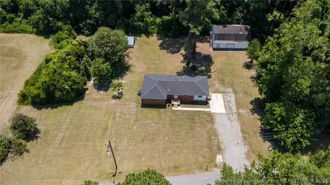 108 Mcnatt St, Maxton, NC 28364