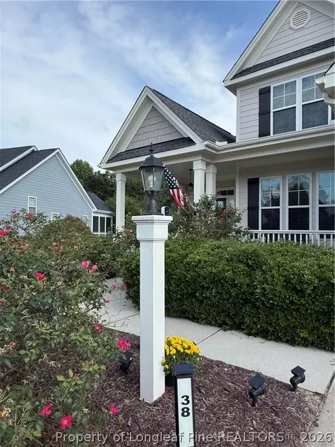 Exterior - 38 Saw Grass Ct, Bunnlevel, NC 28323 photo 2 of 9