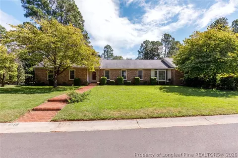 417 Wayberry Dr, Fayetteville, NC 28303