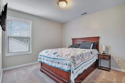 Bedroom - 16 Burr Oak Cir, Bunnlevel, NC 28323 photo 3 of 5