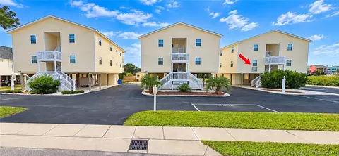219 Atlanta Ave #1A, Carolina Beach, NC 28428