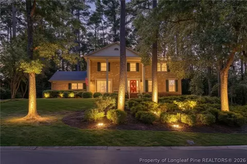 106 Northview Dr, Fayetteville, NC 28303