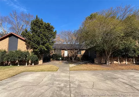 517519 And 521 Coronation Dr, Fayetteville, NC 28311