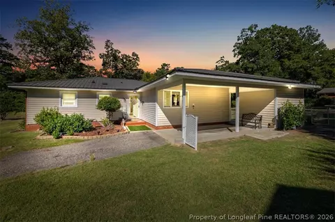 1802 Catawba St, Fayetteville, NC 28303