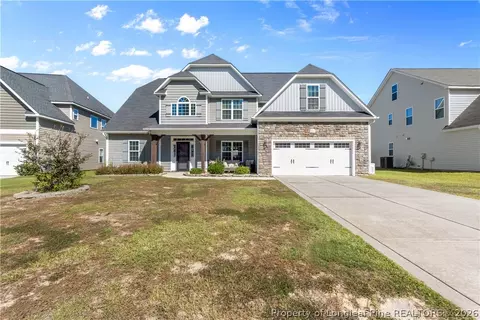 2111 Mannington Dr, Fayetteville, NC 28306