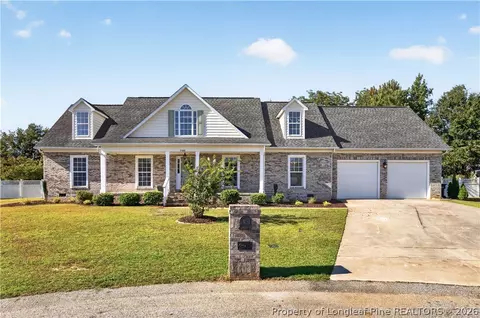 2000 Notland Ct, Fayetteville, NC 28304