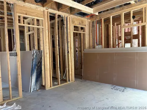 Entry Way - 224 Forest Valley Dr, Spring Lake, NC 28390 photo 3 of 6