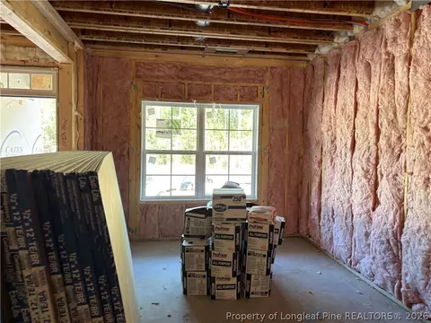 Entry Way - 224 Forest Valley Dr, Spring Lake, NC 28390 photo 2 of 6