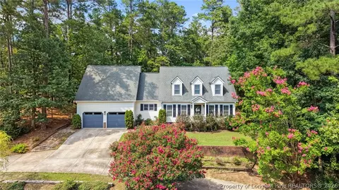 427 Newburgh Dr, Fayetteville, NC 28311