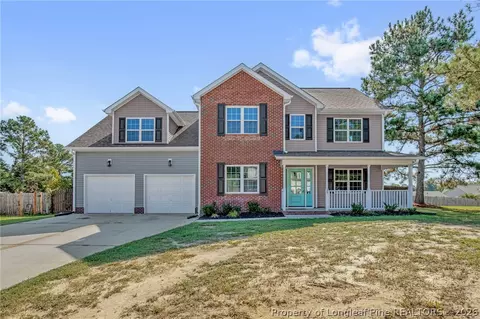 25 Briarwood Pl, Sanford, NC 27332