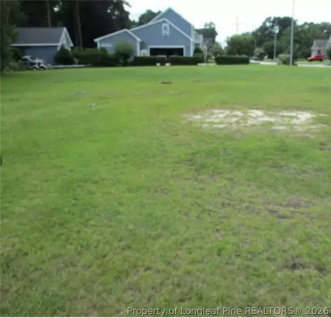 2861 Delaware Dr, Fayetteville, NC 28304