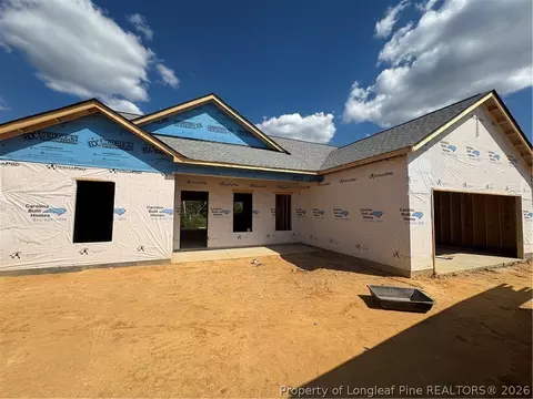 1142 Wallace Mclean Rd, Raeford, NC 28376