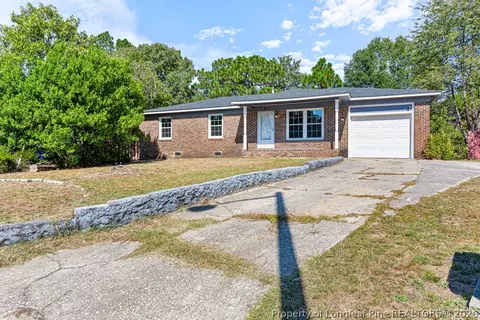 1492 Argon Ave, Fayetteville, NC 28311